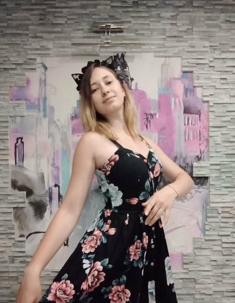 selenaadoll1 only fans pictures