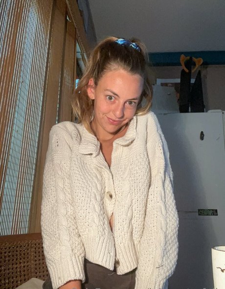 leilawaterfalls onlyfans nude pictures