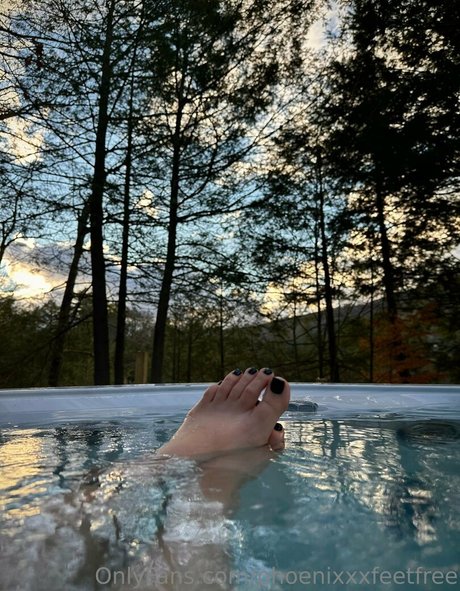 phoenixxxfeetfree onlyfans explicit content