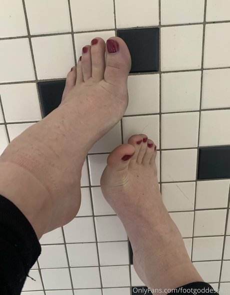 footgoddesskat onlyfans leaked