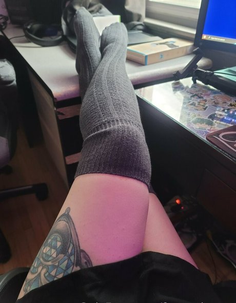 freeartieeros onlyfans pics