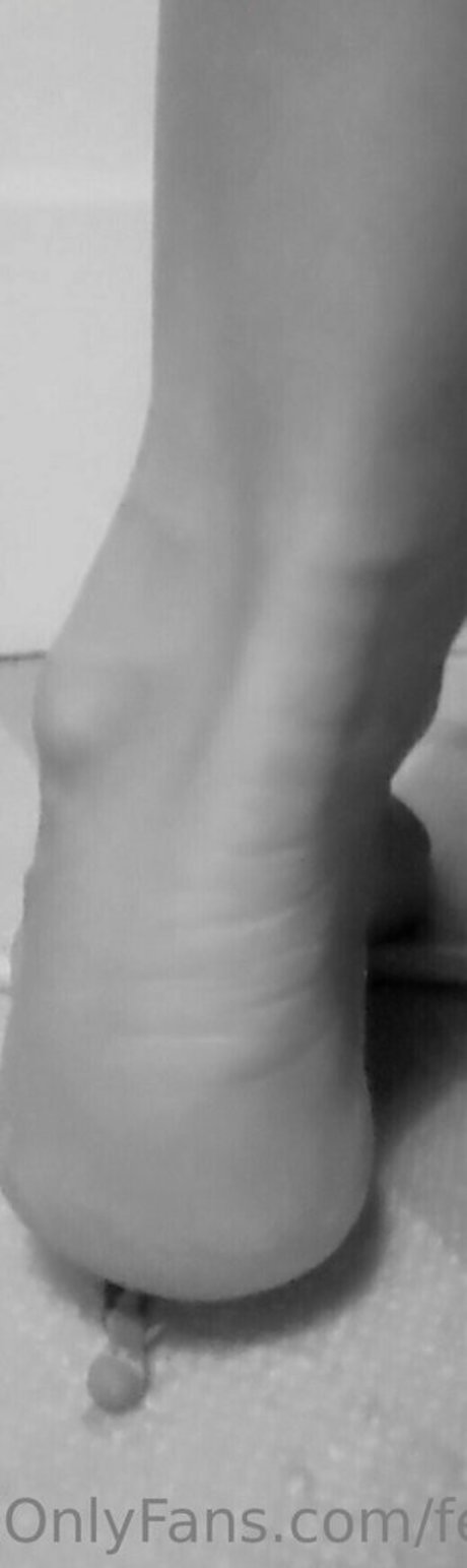 feetannabelle nudes onlyfans leaked