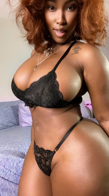msbutterworths onlyfans model photo