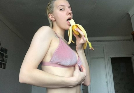 yanaperfect naked onlyfans leaked