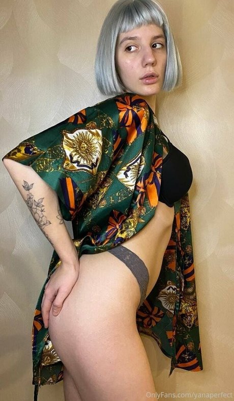 yanaperfect only fans photos