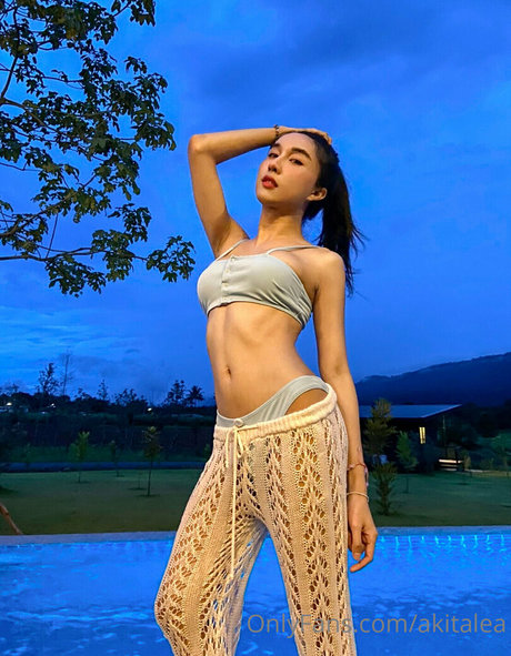 akitalea onlyfans nude porn