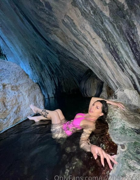 lizbethoficial onlyfans leaks naked