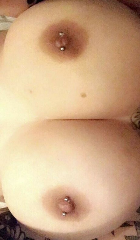 lLouLou onlyfans pics