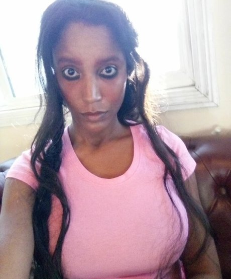 outside onlyfans hot naked photo