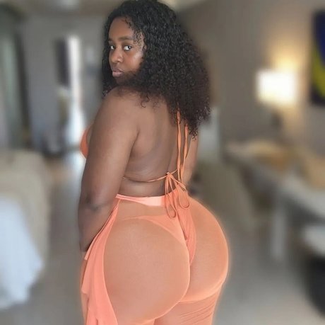 chocolateleia xxx onlyfans
