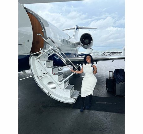 Sophie Likosky onlyfans strip