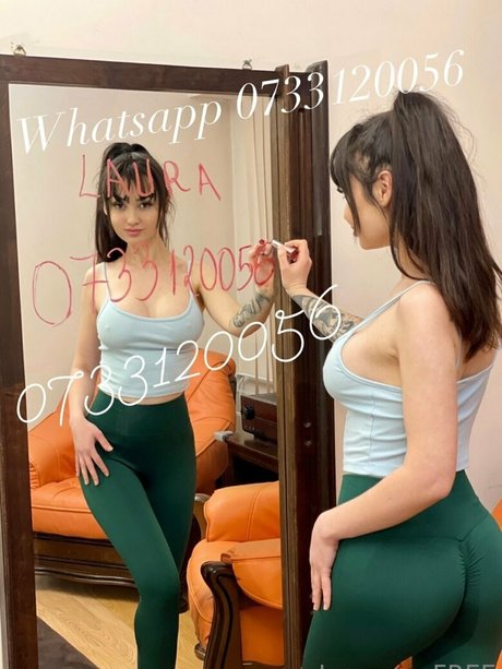 l a u r a free onlyfans leak sex