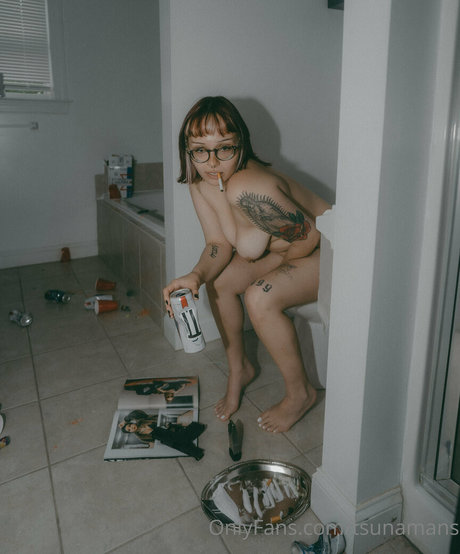 tsunamans sexy onlyfans