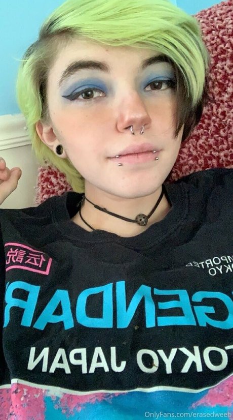 erasedweeaboo free naked on onlyfans