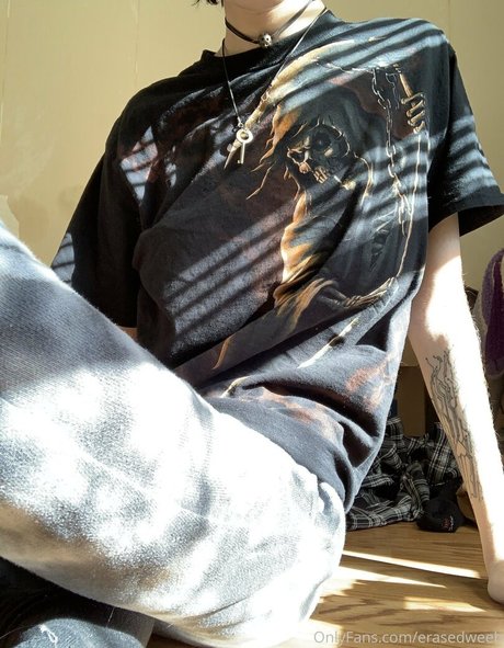 erasedweeaboo free onlyfans leaks nude