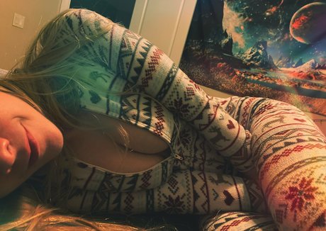 Mr Mrs Rave Baes leaked onlyfans pics