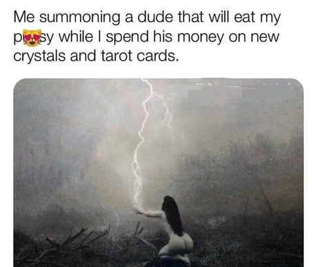 witchyrovan onlyfans leak ass