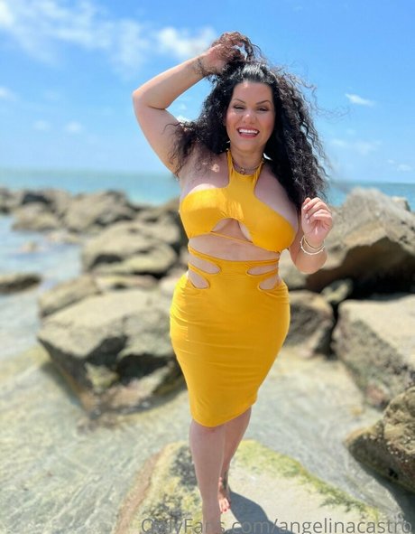angelinacastro onlyfans nude content