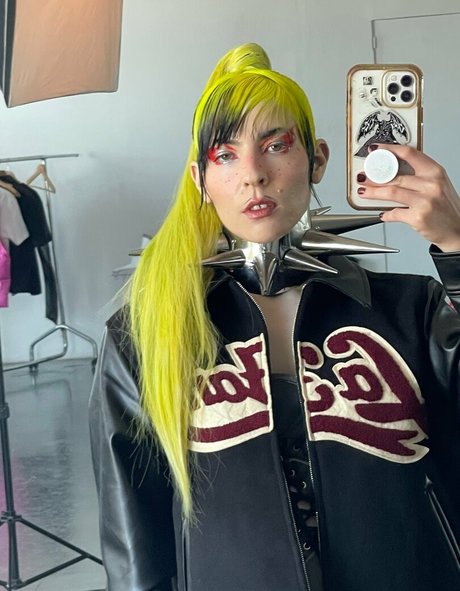 dorianelectra porn onlyfans