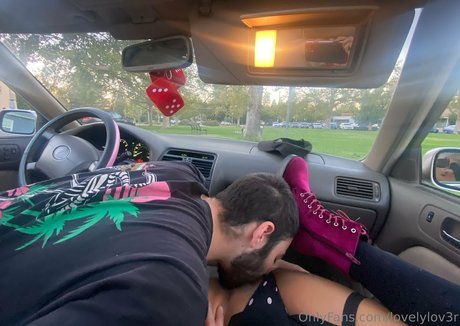 lovelylov3r onlyfans porn