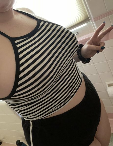 lucigonewild strip onlyfans