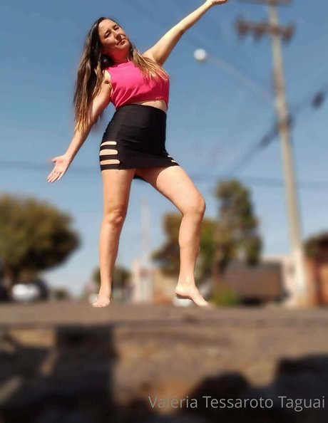 valeriatessarotooficial nude only fans leaks