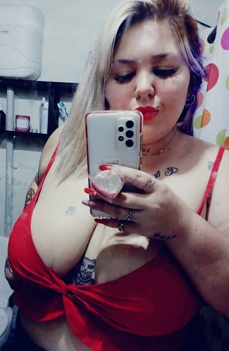 luianaxxx onlyfans tits