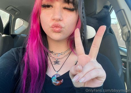 bbyymoon onlyfans leams