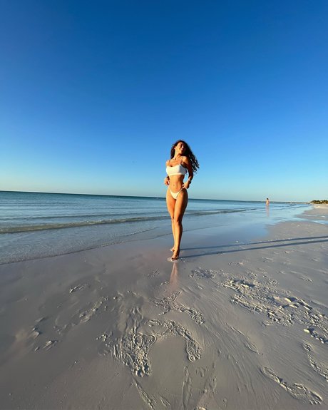 Stephani Valadez onlyfans keak