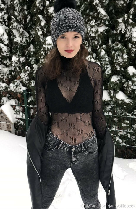 janeyslifepeek only fans nudes