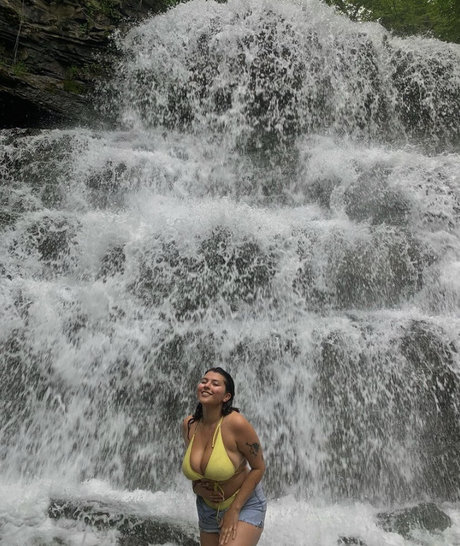 Nada C nude onlyfans leak