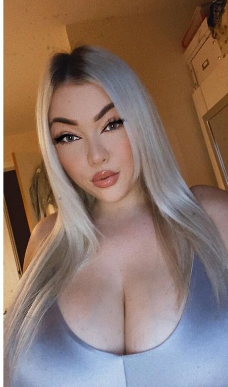 Kendall Rowan onlyfans exposed