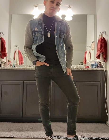 cagedangelcosplayfree onlyfans fotos