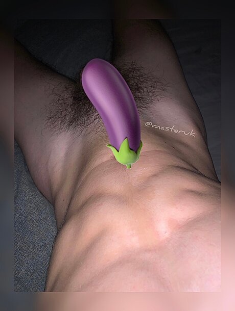 masterukfree sexy onlyfans