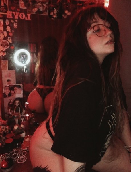 Heloisa CDNX onlyfans pics