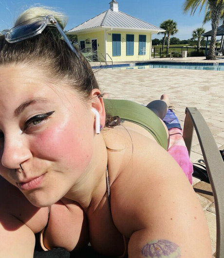 Olive Mass Beauty onlyfans leaks porn