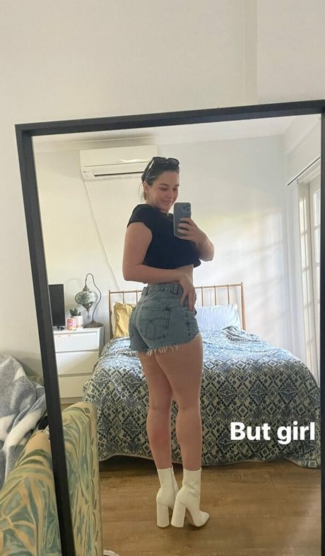 Shutupmichaelaa onlyfans nudes