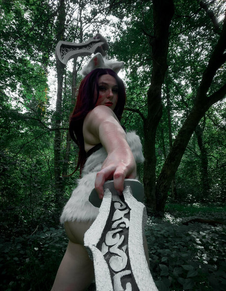 Ivieenova onlyfans model images