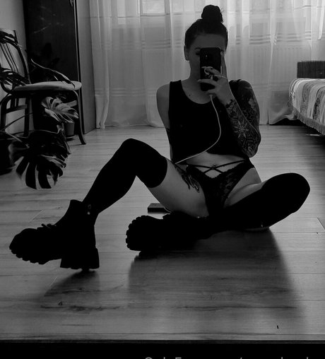 moanlouder onlyfans nudes leaked