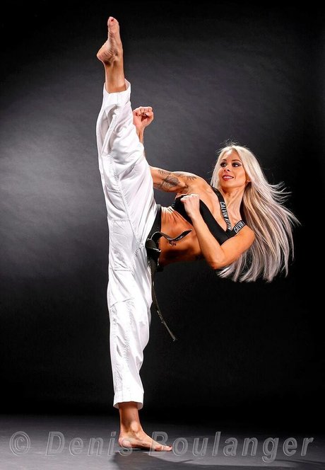 Jessica Hugues onlyfans strip