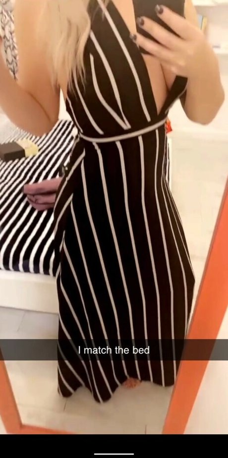 Jesmorse22 onlyfans leaks.