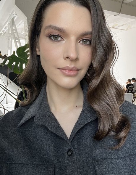 Sasha Zotova porn onlyfans