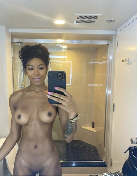 nadiajay en onlyfans