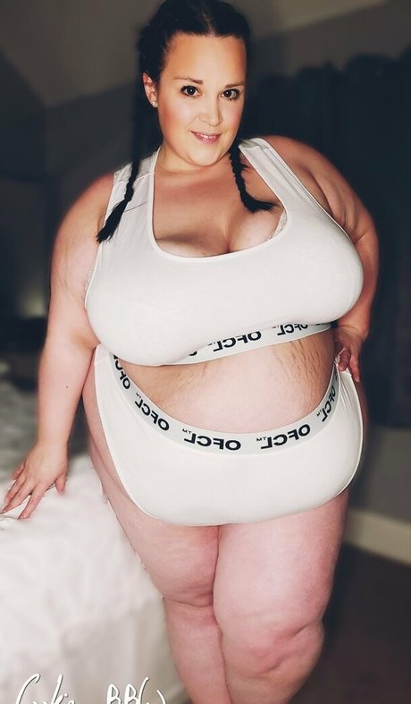 cookie bbw is on onlyfans