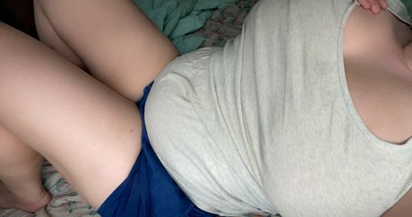 keligians naked on onlyfans