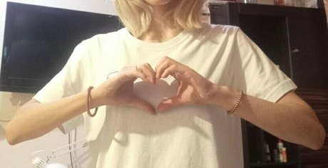 dasha art onlyfans striptease