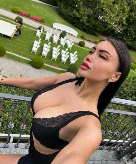 Lucrezia De Lellis onlyfans nude