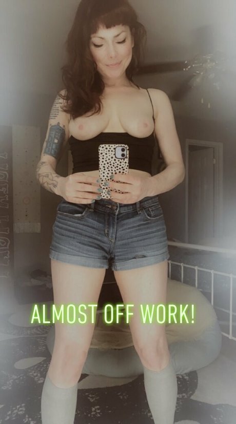 raebygirl nude leaked onlyfans