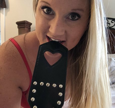 bouncybritneyvip onlyfans boobs