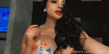 toosexyashley onlyfans nudes leaks